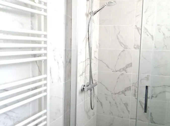 Confortable A 30 M² Avec Balcon Relaxant