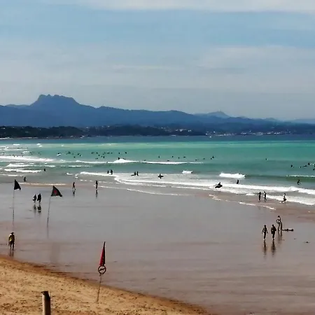 Confortable A 30 M² Avec Balcon Relaxant * ゲタリー