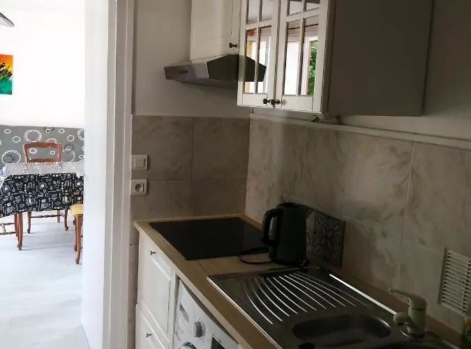 Confortable A 30 M² Avec Balcon Relaxant * Guéthary